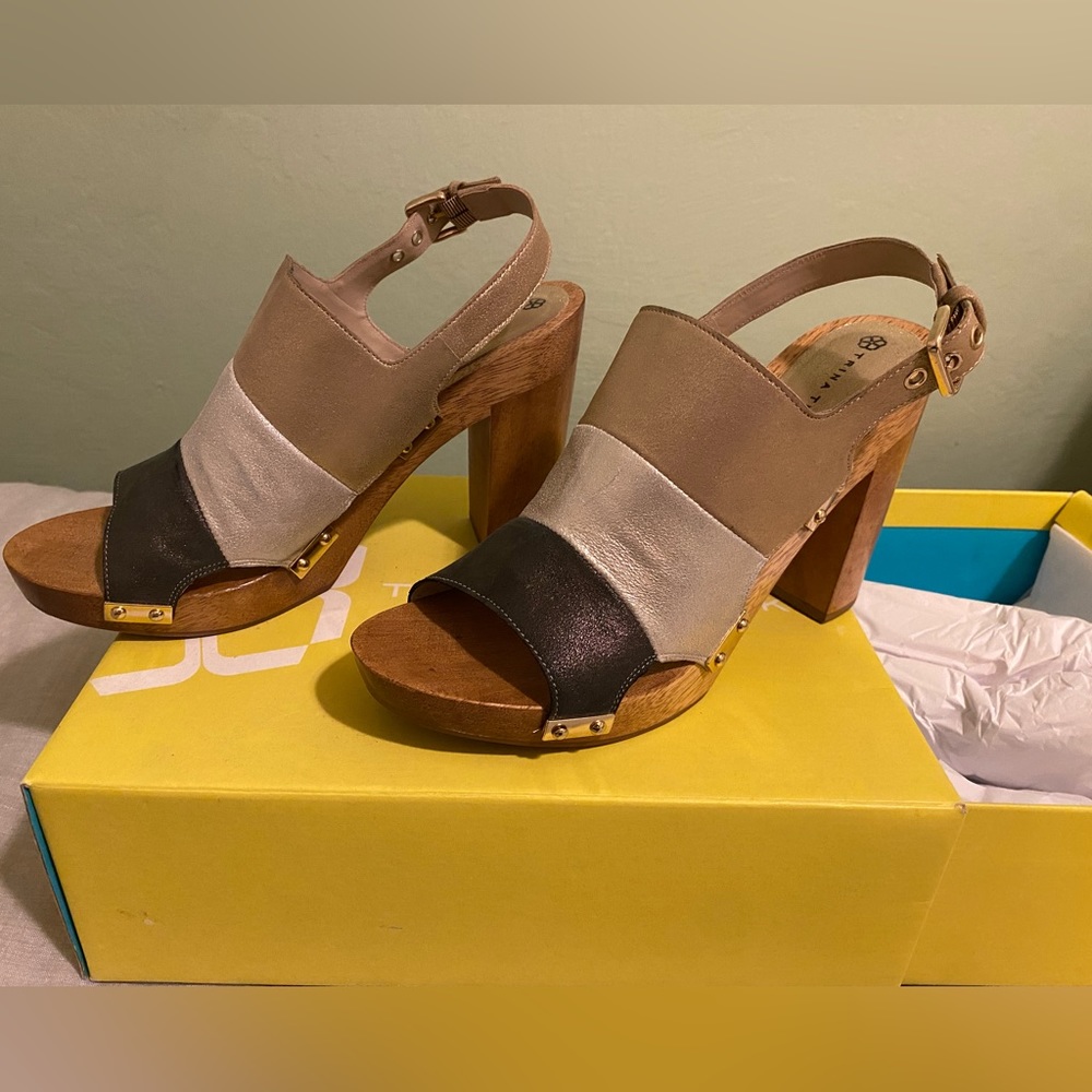 Trina Turk Pasadena Gold Sandal